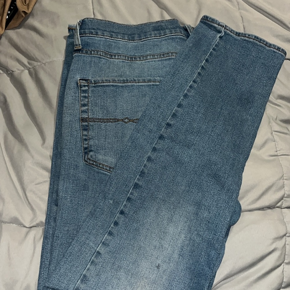 Men’s Lucky Brand Jeans - Picture 10 of 12